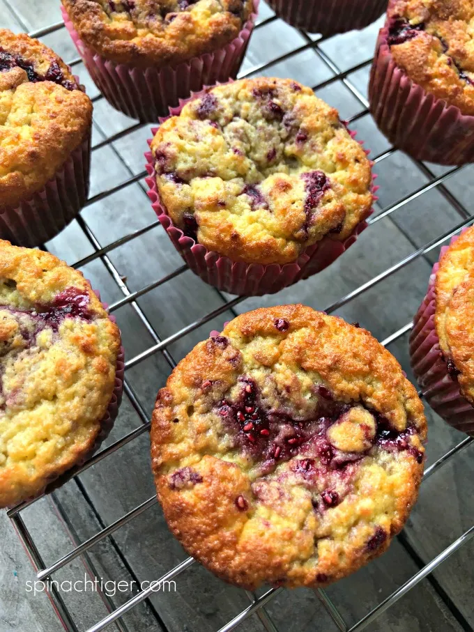 raspberry muffins